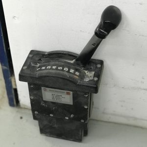 324TD R-35 Euclid Shifter Selector - 23046688 Good Used